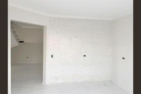 Casa à venda com 3 quartos, 123m² em Vila Mangalot, São Paulo