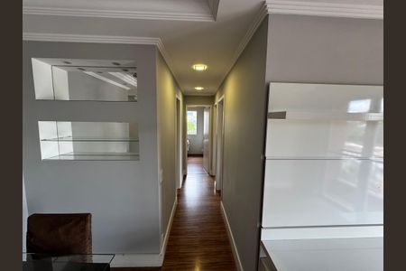 Corredor de apartamento à venda com 3 quartos, 62m² em Lauzane Paulista, São Paulo