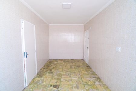 Sala de Jantar de casa à venda com 3 quartos, 250m² em Jardim Itacolomi, São Paulo