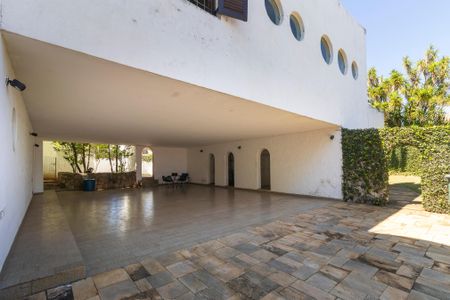 Casa à venda com 2050m², 5 quartos e 8 vagasVagas de garagem