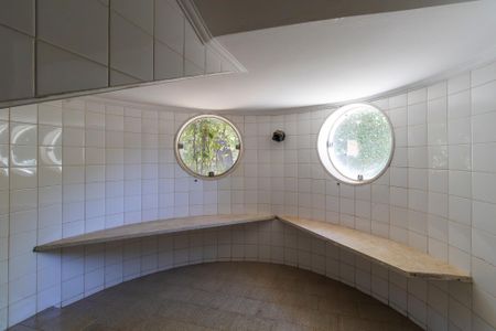 Casa à venda com 2050m², 5 quartos e 8 vagasDespensa