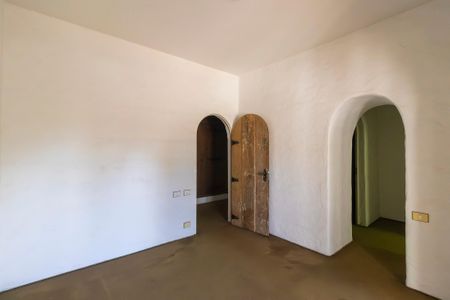 Casa à venda com 2050m², 5 quartos e 8 vagasSuíte 4