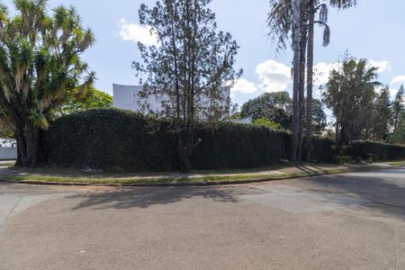 Casa à venda com 2050m², 5 quartos e 8 vagasFachada