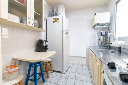 Apartamento para alugar com 65m², 2 quartos e 1 vagaCozinha