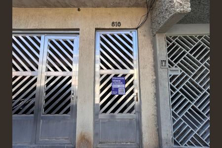 Casa para alugar com 52m², 1 quarto e sem vaga Casa para alugar com 52m², 1 quarto e sem vagaFachada