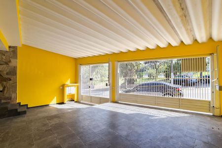 Casa à venda com 157m², 2 quartos e 3 vagasGaragem