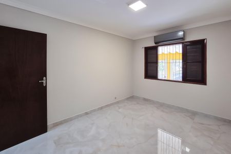 Casa à venda com 157m², 2 quartos e 3 vagasQuarto 1
