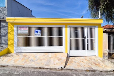 Casa à venda com 157m², 2 quartos e 3 vagasfachada