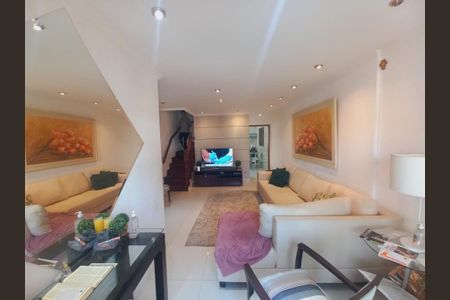 Foto 01 de casa à venda com 3 quartos, 140m² em Água Fria, São Paulo