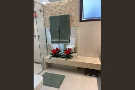 Apartamento à venda com 140m², 4 quartos e 3 vagasBanheiro do Quarto 3