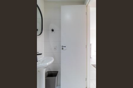 Apartamento à venda com 34m², 2 quartos e sem vaga Apartamento à venda com 34m², 2 quartos e sem vagaBanheiro