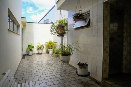 Casa para alugar com 185m², 3 quartos e 2 vagasQuintal