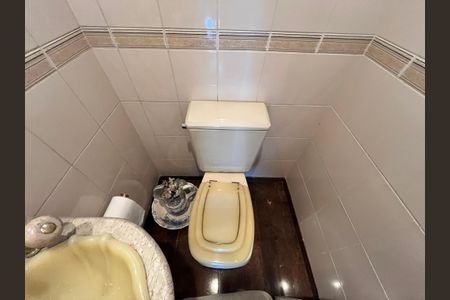 Apartamento à venda com 174m², 4 quartos e 4 vagasLavabo