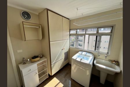Apartamento à venda com 174m², 4 quartos e 4 vagasÁrea de Serviço