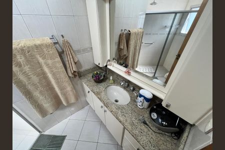 Apartamento à venda com 174m², 4 quartos e 4 vagasBanheiro da Suíte