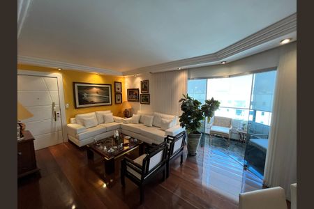 Apartamento à venda com 174m², 4 quartos e 4 vagasSala