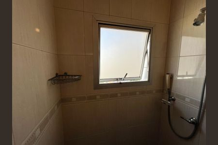 Apartamento à venda com 174m², 4 quartos e 4 vagasBanheiro Social