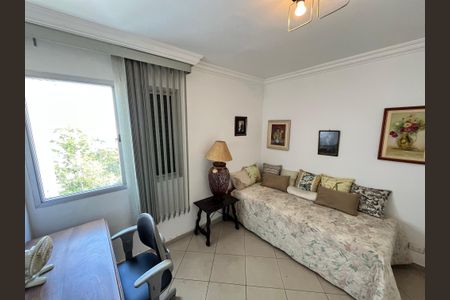 Apartamento à venda com 174m², 4 quartos e 4 vagasQuarto 2