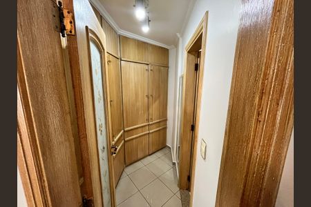 Apartamento à venda com 174m², 4 quartos e 4 vagasCloset da suíte