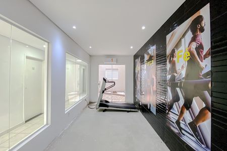 Apartamento à venda com 38m², 1 quarto e sem vaga Apartamento à venda com 38m², 1 quarto e sem vagaÁrea comum - Academia