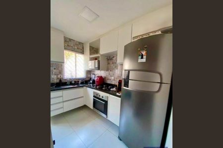 Casa de condomínio à venda com 63m², 2 quartos e 1 vagaFoto 03