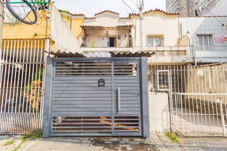 Casa à venda com 100m², 2 quartos e 1 vagaFachada