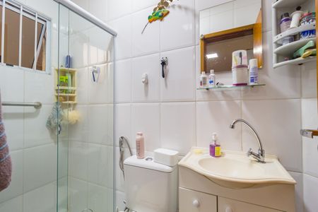 Casa à venda com 100m², 2 quartos e 1 vagaBanheiro 2