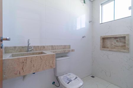 Apartamento para alugar com 66m², 3 quartos e 1 vaga Apartamento para alugar com 66m², 3 quartos e 1 vagaBanheiro da Suíte