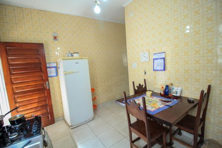 Casa à venda com 150m², 3 quartos e 3 vagasCozinha