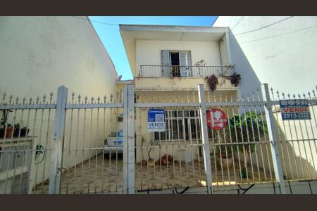 Casa à venda com 150m², 3 quartos e 3 vagasFachada