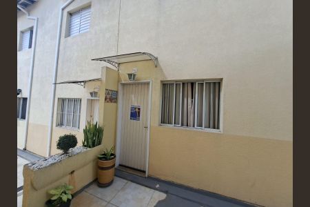 Casa à venda com 70m², 2 quartos e 1 vagaFachada