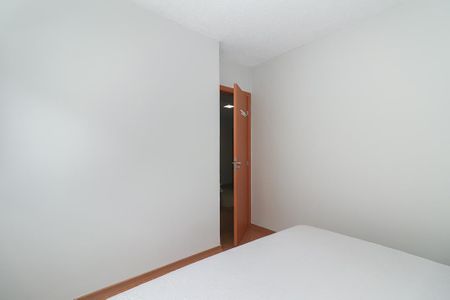 Quarto 2 de apartamento à venda com 2 quartos, 41m² em Protásio Alves, Porto Alegre