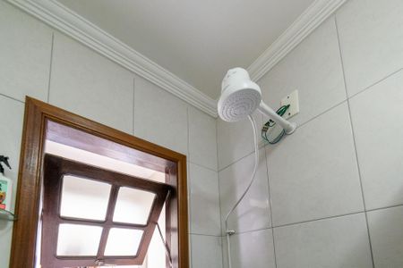 Casa à venda com 650m², 3 quartos e 2 vagas Casa à venda com 650m², 3 quartos e 2 vagasBanheiro Social