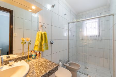 Casa à venda com 650m², 3 quartos e 2 vagas Casa à venda com 650m², 3 quartos e 2 vagasBanheiro da suíte 2