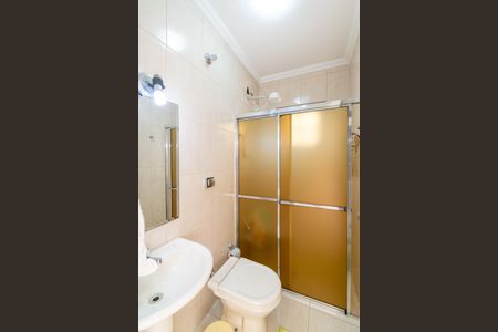 Casa à venda com 650m², 3 quartos e 2 vagas Casa à venda com 650m², 3 quartos e 2 vagasBanheiro de serviço