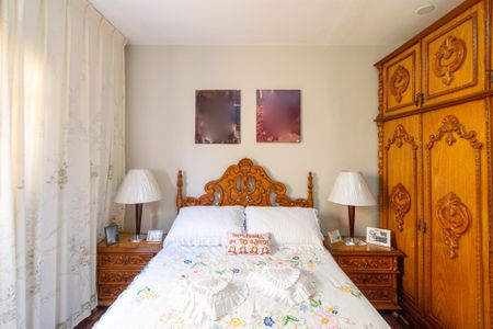 Casa à venda com 650m², 3 quartos e 2 vagas Casa à venda com 650m², 3 quartos e 2 vagasQuarto 3