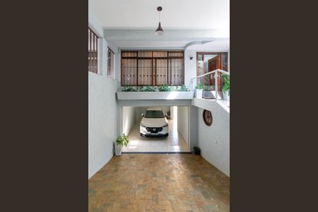 Casa à venda com 650m², 3 quartos e 2 vagas Casa à venda com 650m², 3 quartos e 2 vagasGaragem