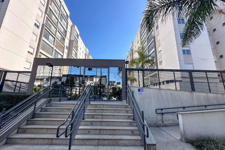 Fachada de apartamento para alugar com 2 quartos, 57m² em Vila das Mercês, São Paulo