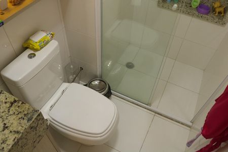 Apartamento à venda com 101m², 2 quartos e 2 vagasBanheiro Social