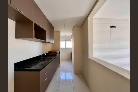 Apartamento à venda com 76m², 3 quartos e 2 vagasCozinha