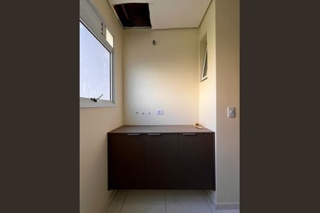 Apartamento à venda com 76m², 3 quartos e 2 vagasÁrea de Serviço