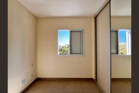 Apartamento à venda com 76m², 3 quartos e 2 vagasQuarto