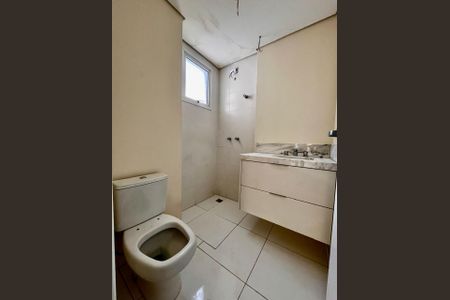 Apartamento à venda com 76m², 3 quartos e 2 vagasBanheiro da Suíte 3