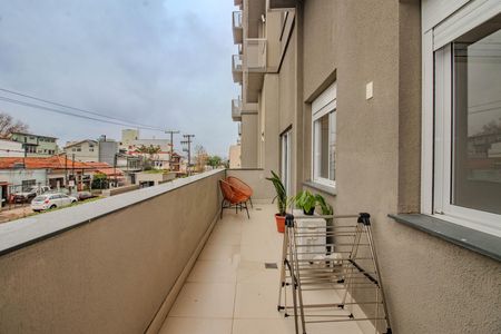 Sala - Varanda de apartamento para alugar com 2 quartos, 72m² em Passo D’areia, Porto Alegre
