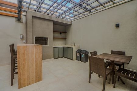 Área comum - Churrasqueira de apartamento para alugar com 2 quartos, 72m² em Passo D’areia, Porto Alegre