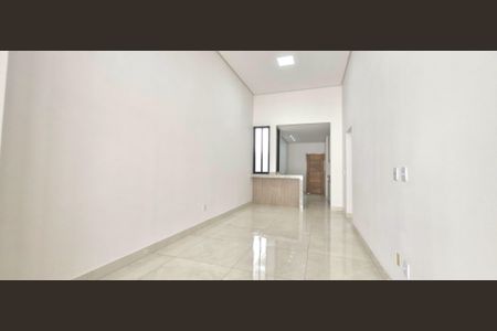 Casa à venda com 288m², 3 quartos e 4 vagas Casa à venda com 288m², 3 quartos e 4 vagasSala