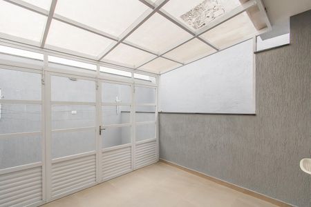Casa de condomínio para alugar com 80m², 2 quartos e 1 vaga Casa de condomínio para alugar com 80m², 2 quartos e 1 vagaÁrea de Serviço
