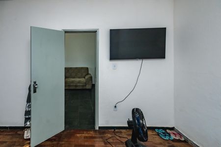 Casa à venda com 100m², 2 quartos e 15 vagasQuarto 2