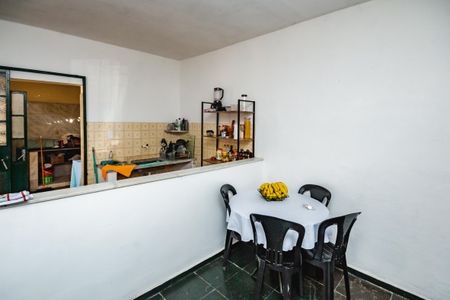 Casa à venda com 100m², 2 quartos e 15 vagasCozinha