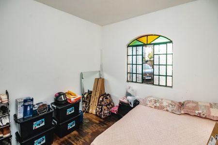 Casa à venda com 100m², 2 quartos e 15 vagasQuarto 2
